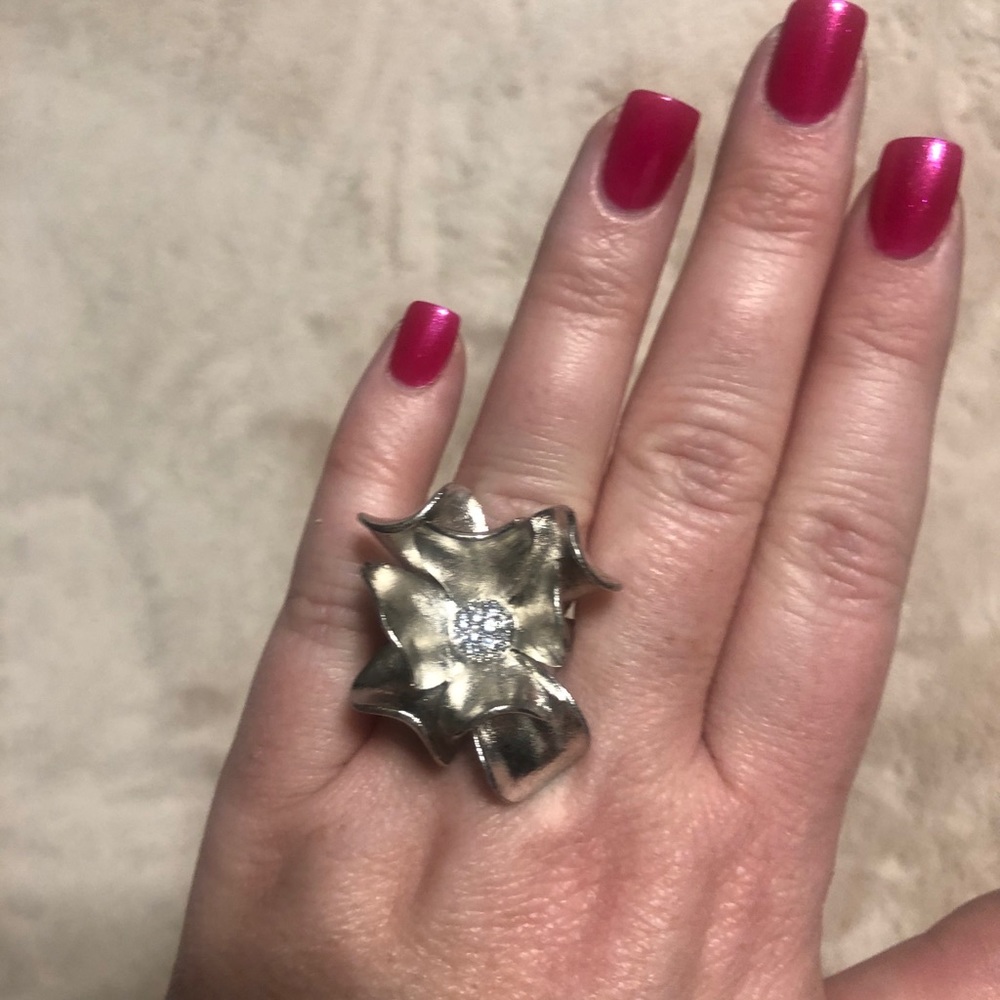 Premier Designs Magnolia Ring